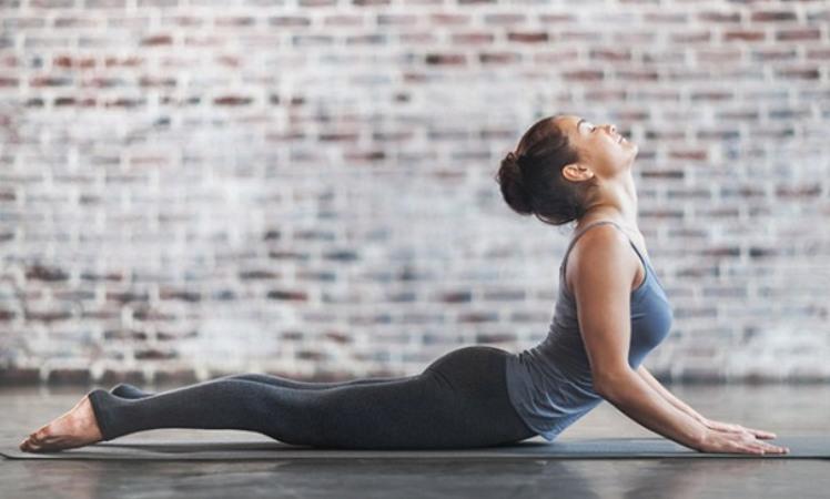 14 Effective Yoga Poses To Manage PCOS - The Channel 46